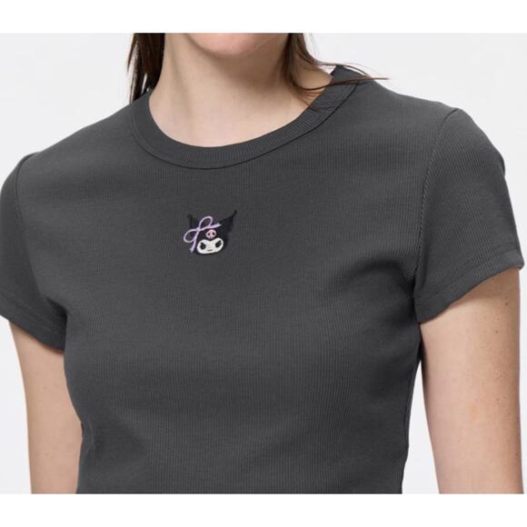 GU (Uniqlo) x Sanrio Kuromi Graphic Cropped T-Shirt in Dark Gray - Picture 1 of 11